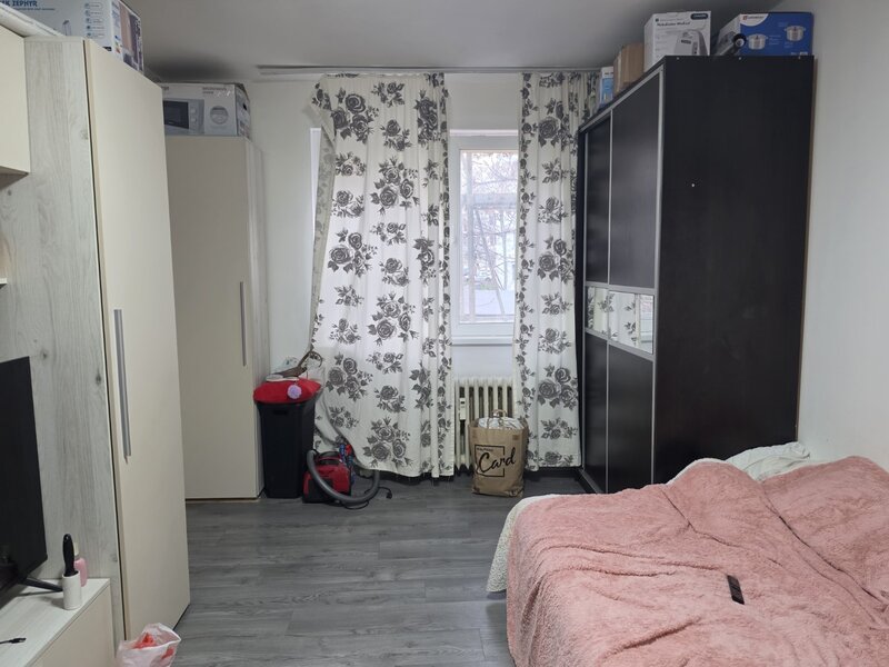 Dristor, Ramnicul Valcea, 10 minute metrou si parc IOR, stradal pe Racari